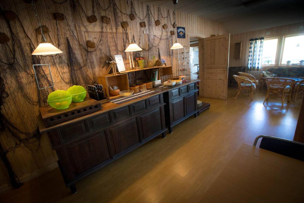 Ulvoe Lakeside Resort Ulvöhamn Kültér fotó